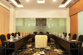 Golden Tulip Essential Tangerang