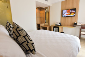 Golden Tulip Essential Tangerang