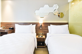 Golden Tulip Essential Tangerang