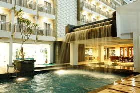 Golden Tulip Essential Tangerang