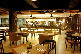 Golden Tulip Essential Tangerang