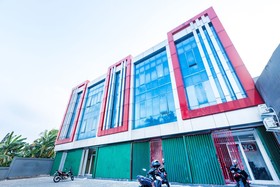 Grand Wijaya Bintaro by OYO Rooms