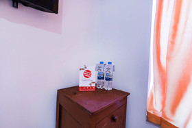 Grand Wijaya Bintaro by OYO Rooms