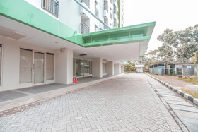 Green Lake View Ciputat by OYO Rooms