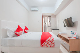 Green Lake View Ciputat by OYO Rooms