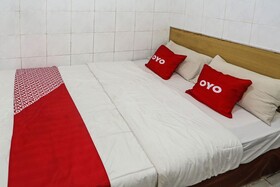 Hotel Ciputat by OYO