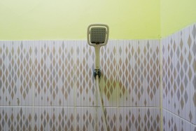 Surabaya Jaya Hotel near Soekarno Hatta Airport Redpartner