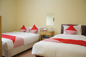 OYO 145 Wisma Syariah Cmc