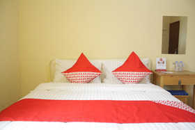 OYO 145 Wisma Syariah Cmc