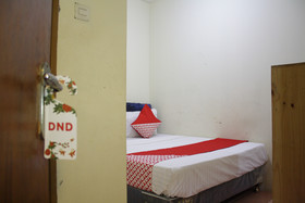 OYO 145 Wisma Syariah Cmc