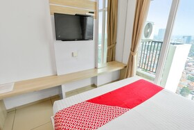OYO 93432 Tree Room Hotel