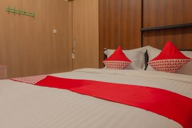 Pelangi Guest House by OYO Rooms