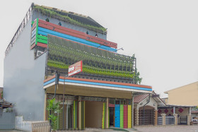 Pelangi Guest House by OYO Rooms