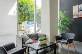 RedDoorz Apartment @ Aeropolis