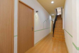 RedDoorz @ Taman Royal Tangerang