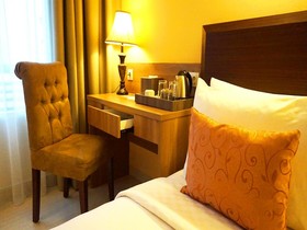Sapphire Sky Hotel & Conference