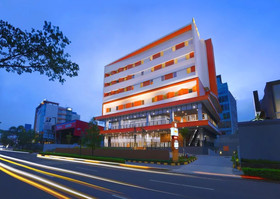 Starlet Hotel Bsd City