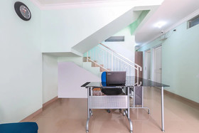Studento Guest House by OYO Rooms
