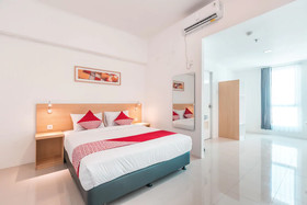 The Habitat by OYO Rooms