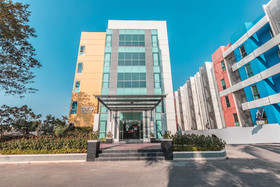 The Habitat by OYO Rooms