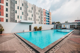 The Habitat by OYO Rooms