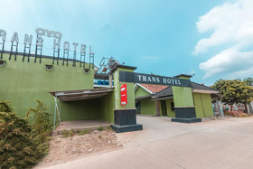 Trans Hotel by OYO Rooms
