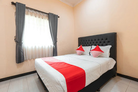 Trans Hotel by OYO Rooms