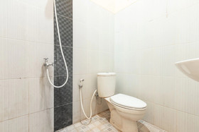 Trans Hotel by OYO Rooms