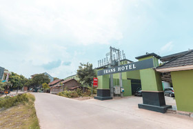 Trans Hotel by OYO Rooms