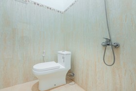 Trans Hotel by OYO Rooms