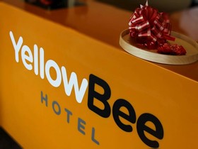 Yellow Bee Hotel – Tangerang