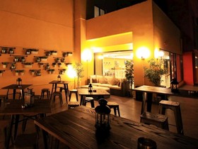 Yellow Bee Hotel – Tangerang