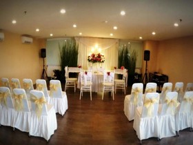 Yellow Bee Hotel – Tangerang