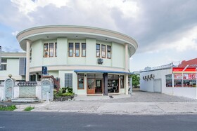 Super OYO Capital O 94108 Hotel Abad