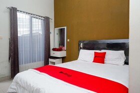 Berlian Homestay Wirobrajan by Reddoors