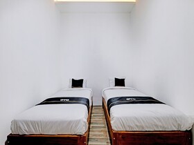 Capital O 92963 Global House Syariah