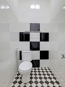 Capital O 92963 Global House Syariah