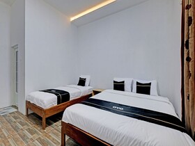 Capital O 92963 Global House Syariah