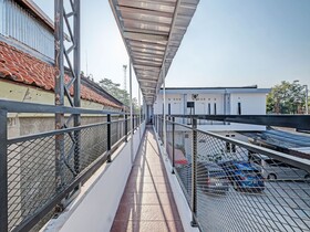 Capital O 92963 Global House Syariah