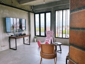 Ketuk Pintu by Turu Kene