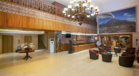 Merapi Merbabu Hotel Yogyakarta Powered by Archipelago