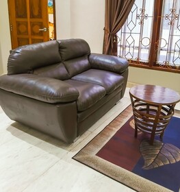 Ndalem Singgah Maliobor By Abiza