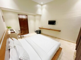 Ndalem Singgah Maliobor By Abiza