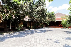 Pak Dhe Homestay