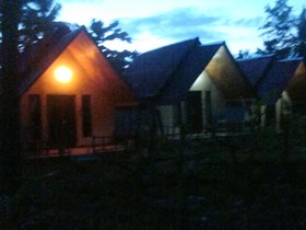 Mente Indah Cottages
