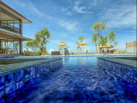 Sunset House Gili Meno