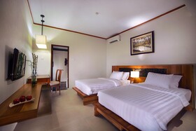 Aston Sunset Beach Resort - Gili Trawangan
