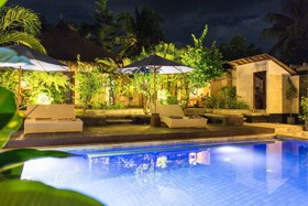 Bale Sampan Bungalows