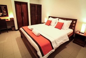 Bale Sampan Bungalows