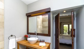 Bale Sampan Bungalows